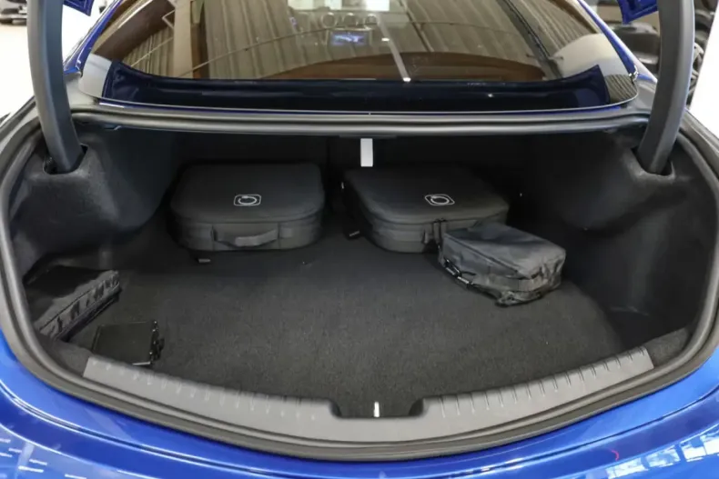 Mercedes-Benz CLE 300 (Clasa CLE) din 2025 cu 14.700 km - oferta MER191371 - foto 22