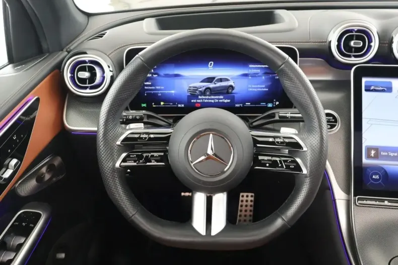 Mercedes-Benz GLC 300 (Clasa GLC) din 2024 cu 19.800 km - oferta MER191372 - foto 8