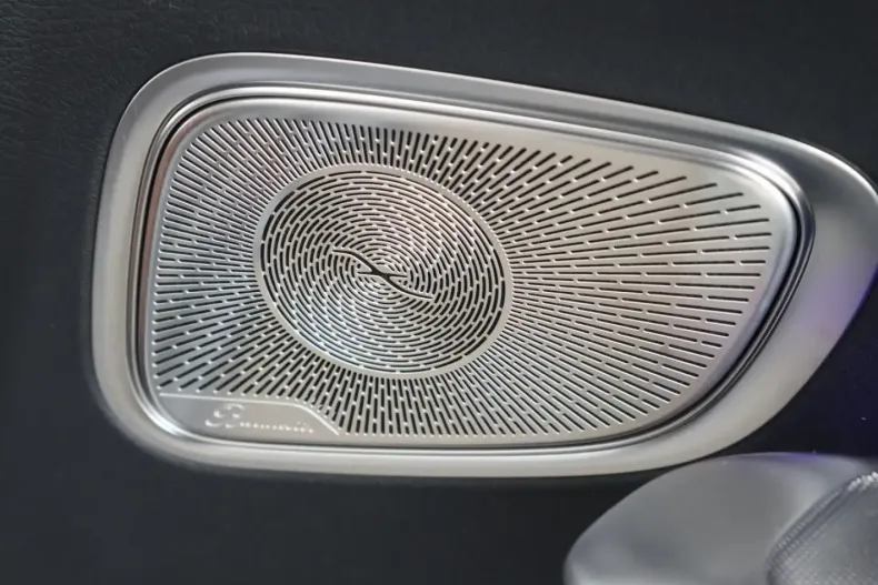 Mercedes-Benz GLC 300 (Clasa GLC) din 2024 cu 19.800 km - oferta MER191372 - foto 16