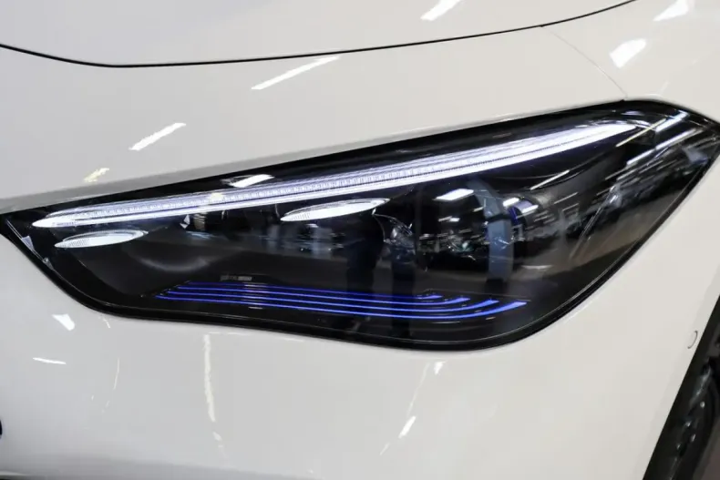 Mercedes-Benz CLE 220 (Clasa CLE) din 2024 cu 24.097 km - oferta MER191374 - foto 20