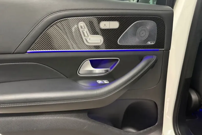 Mercedes-Benz GLE 63 AMG (Clasa GLE) din 2021 cu 46.930 km - oferta MER191378 - foto 26