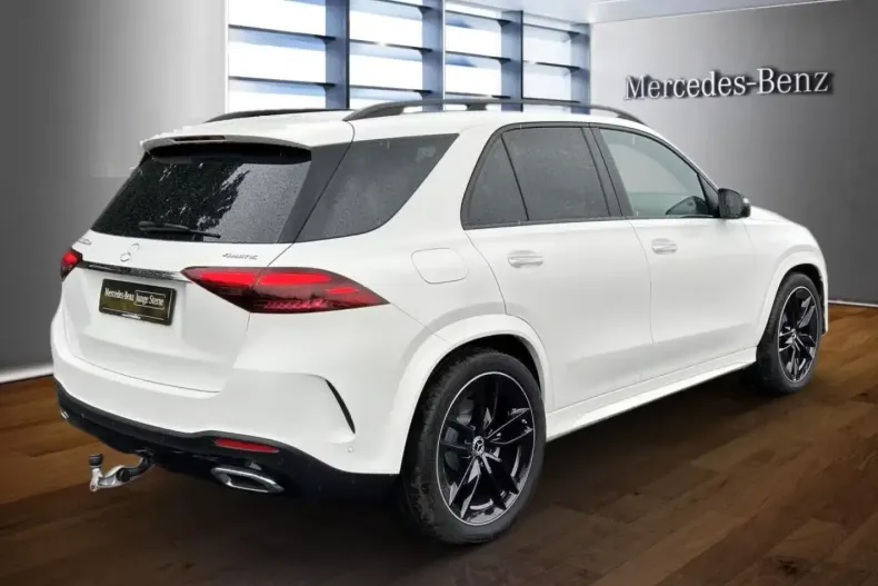 Mercedes-Benz GLE 350 (Clasa GLE) din 2025 cu 6.800 km - oferta MER191384 - foto 4