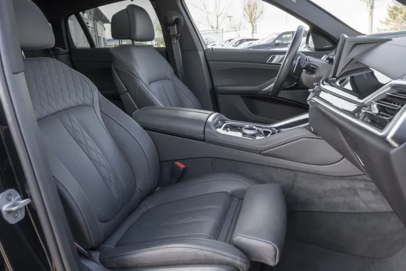 BMW X6 (Seria X) din 2025 cu 5.996 km - oferta BMW191386 - foto 3