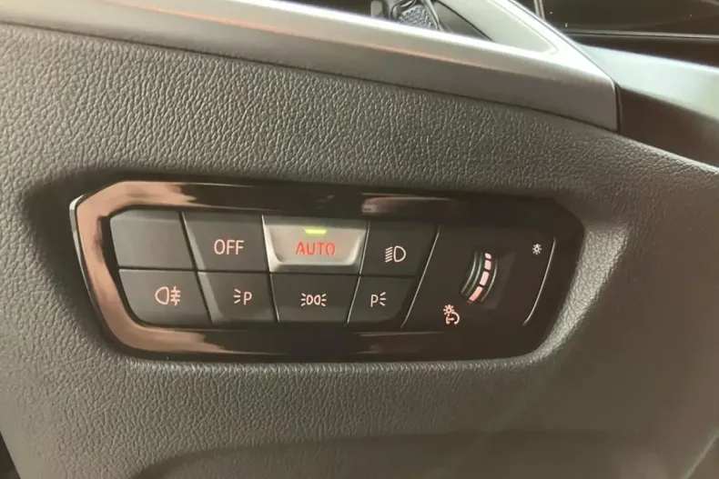 BMW 430 (Seria 4) din 2024 cu 10.556 km - oferta BMW191390 - foto 17