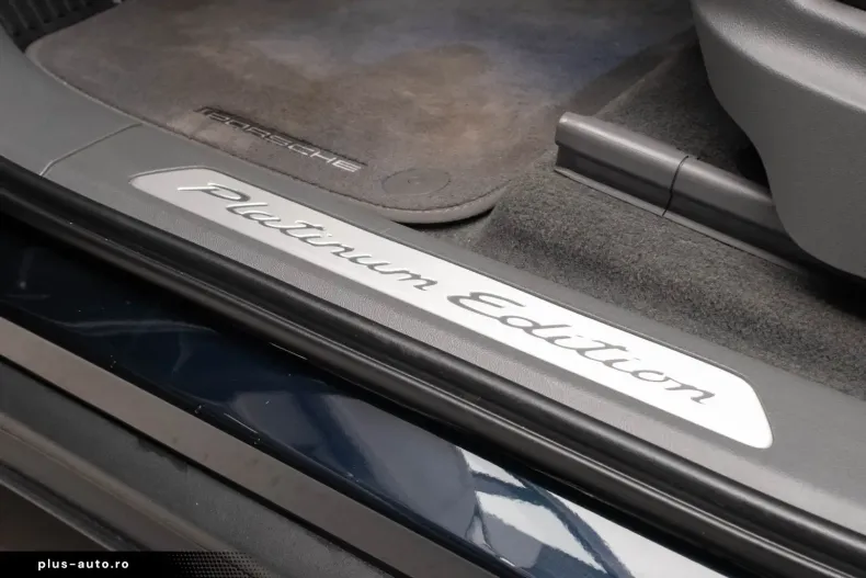 Porsche Cayenne din 2023 cu 69.600 km - oferta POR191392 - foto 13