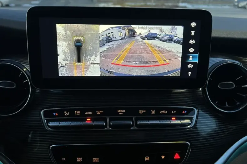 Mercedes-Benz V 300 (Clasa V) din 2024 cu 83.932 km - oferta MER191394 - foto 11