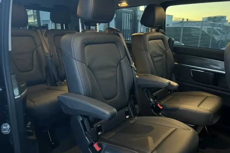 Mercedes-Benz V 300 (Clasa V) din 2024 cu 83.932 km - oferta MER191394 - foto 15