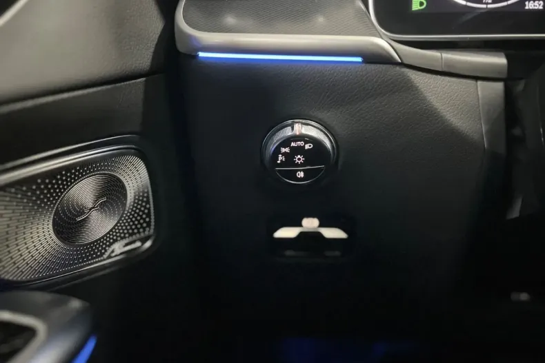 Mercedes-Benz GLC 220 (Clasa GLC) din 2023 cu 112.825 km - oferta MER191399 - foto 28