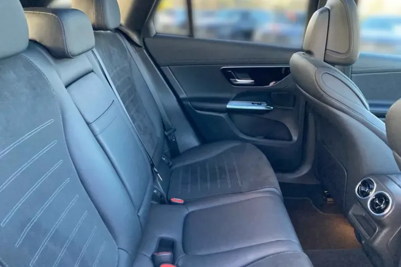 Mercedes-Benz GLC 200 (Clasa GLC) din 2022 cu 61.990 km - oferta MER191402 - foto 12