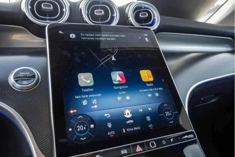 Mercedes-Benz GLC 200 (Clasa GLC) din 2024 cu 20.818 km - oferta MER191404 - foto 12