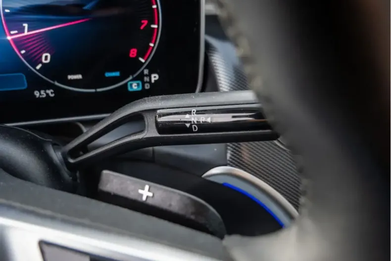 Mercedes-Benz GLC 200 (Clasa GLC) din 2024 cu 20.818 km - oferta MER191404 - foto 19