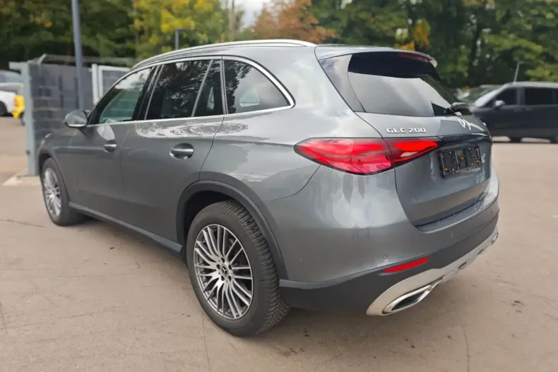 Mercedes-Benz GLC 200 (Clasa GLC) din 2022 cu 50.000 km - oferta MER191405 - foto 8