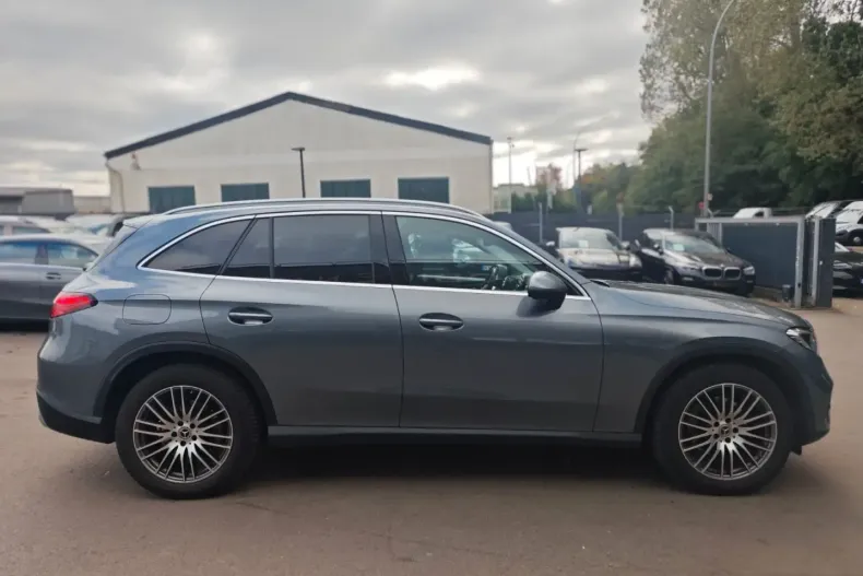 Mercedes-Benz GLC 200 (Clasa GLC) din 2022 cu 50.000 km - oferta MER191405 - foto 14