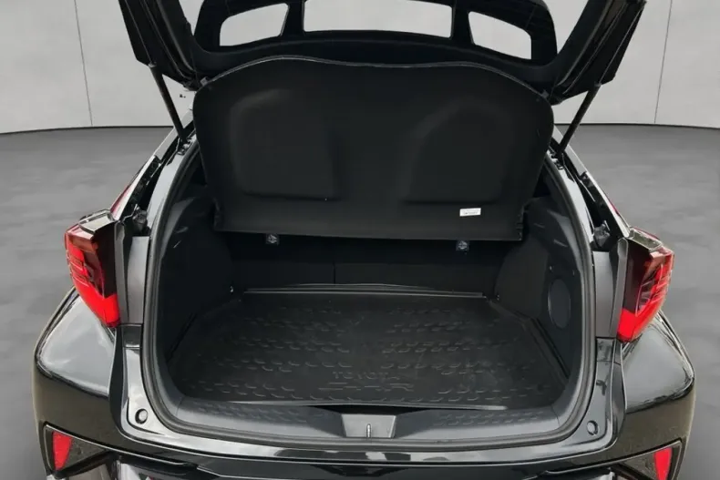 Toyota C-HR din 2023 cu 39.530 km - oferta TOY191412 - foto 4