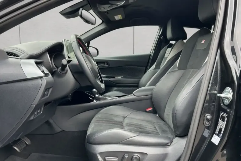 Toyota C-HR din 2023 cu 39.530 km - oferta TOY191412 - foto 9