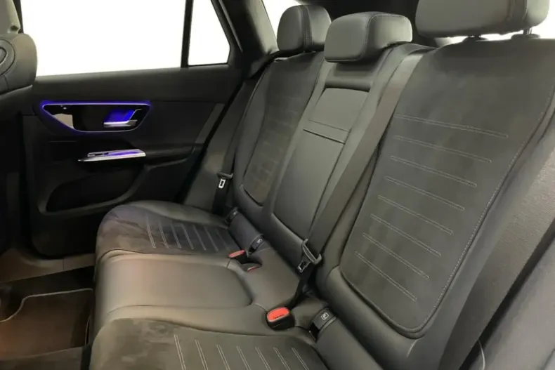 Mercedes-Benz GLC 200 (Clasa GLC) din 2023 cu 34.598 km - oferta MER191415 - foto 7