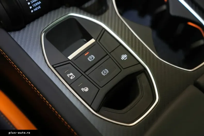 Lamborghini Urus din 2025 cu 16.200 km - oferta LAM191417 - foto 37