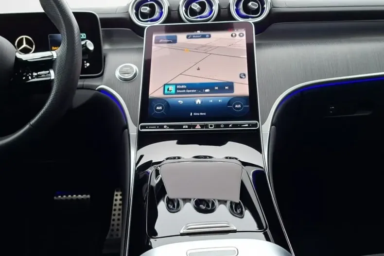 Mercedes-Benz GLC 200 (Clasa GLC) din 2022 cu 54.263 km - oferta MER191422 - foto 17