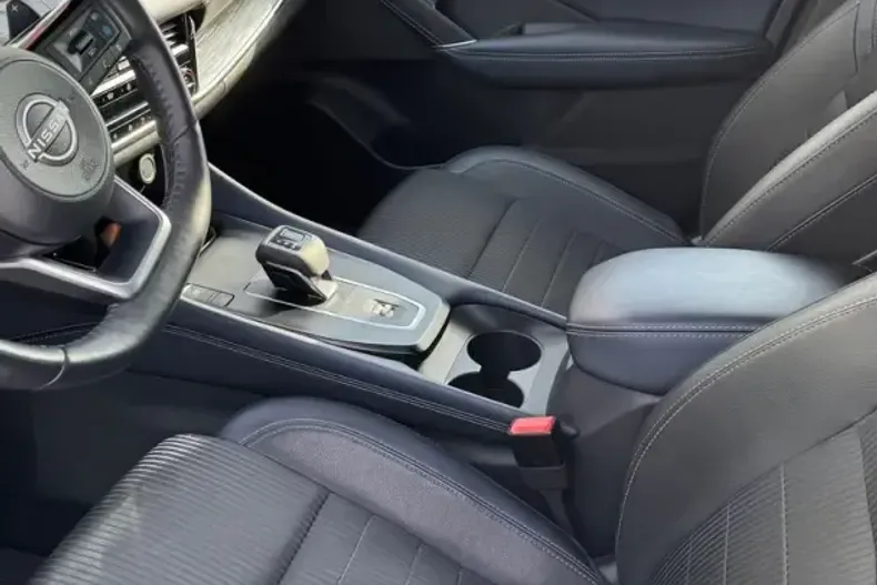 Nissan Qashqai din 2024 cu 21.000 km - oferta NIS191424 - foto 9