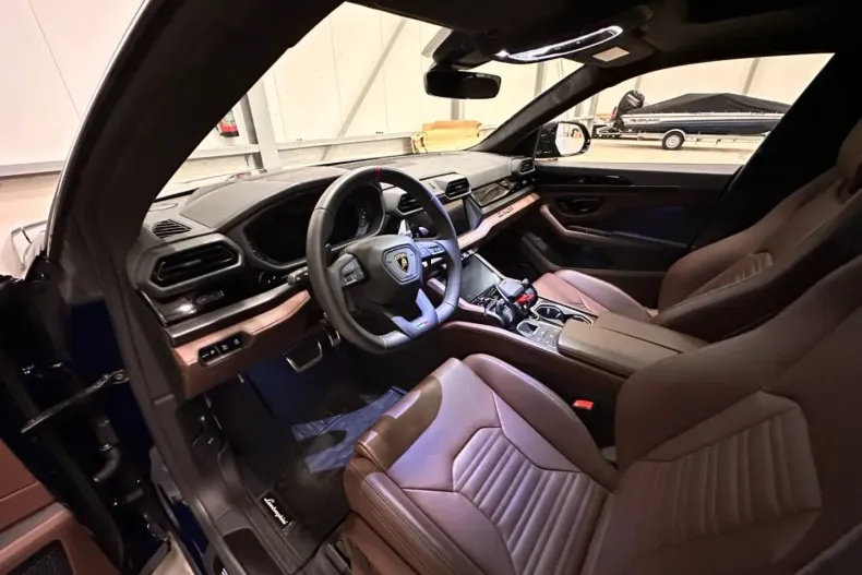 Lamborghini Urus din 2025 cu 15.160 km - oferta LAM191428 - foto 19