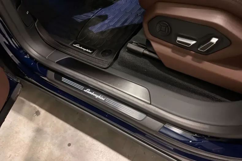 Lamborghini Urus din 2025 cu 15.160 km - oferta LAM191428 - foto 28