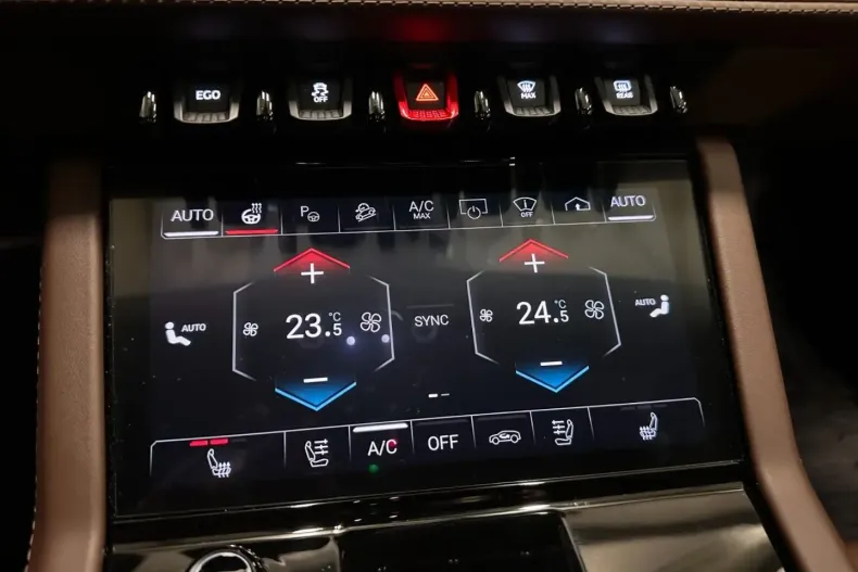 Lamborghini Urus din 2025 cu 15.160 km - oferta LAM191428 - foto 31