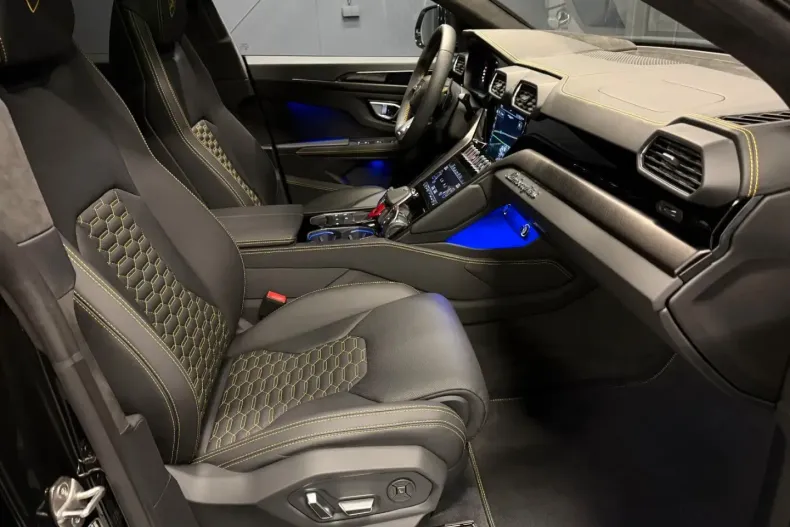 Lamborghini Urus din 2025 cu 8.000 km - oferta LAM191433 - foto 13