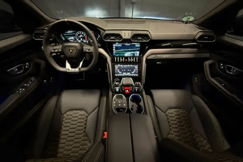 Lamborghini Urus din 2025 cu 8.000 km - oferta LAM191433 - foto 17