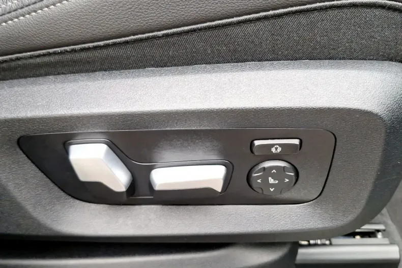 BMW X5 (Seria X) din 2022 cu 88.122 km - oferta BMW191438 - foto 18