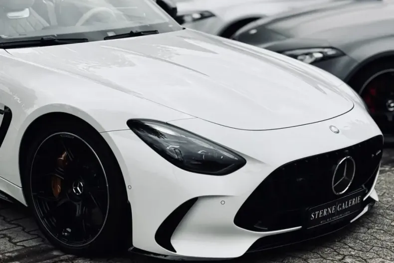 Mercedes-Benz AMG GT (Clasa GT) din 2024 cu 31.900 km - oferta MER191452 - foto 9