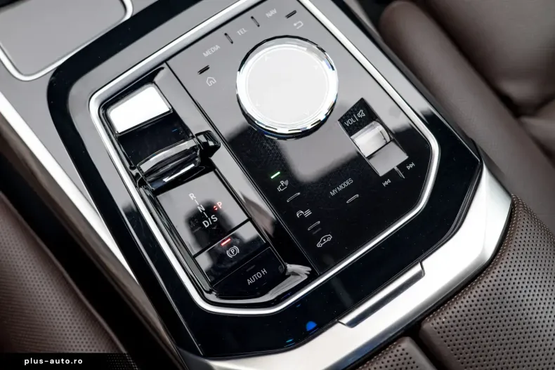 BMW 740 (Seria 7) din 2026 cu 48.330 km - oferta BMW191465 - foto 29