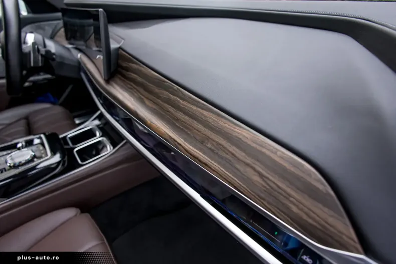 BMW 740 (Seria 7) din 2026 cu 48.330 km - oferta BMW191465 - foto 36