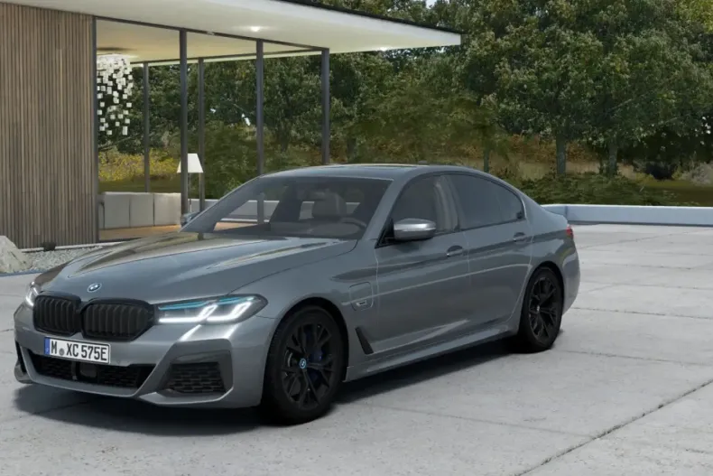 BMW 545 (Seria 5) din 2022 cu 59.481 km - oferta BMW191468 - foto 1