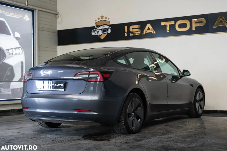 Tesla Model 3 din 2021 cu 119.985 km - oferta TES191477 - foto 4