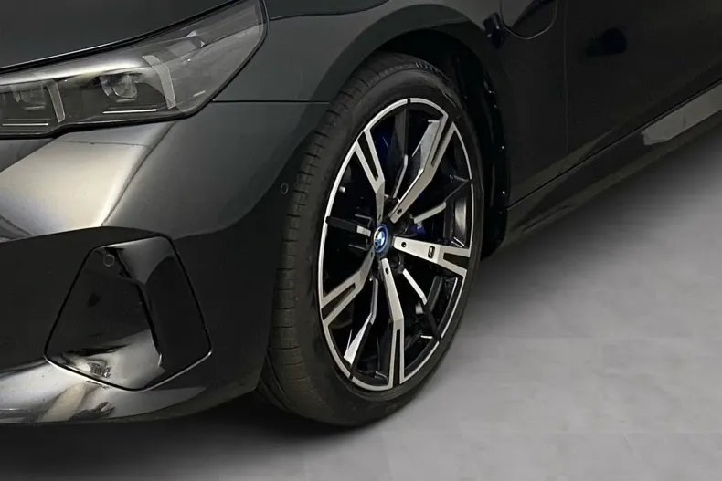 BMW Seria 5 din 2024 cu 31.800 km - oferta BMW191483 - foto 6