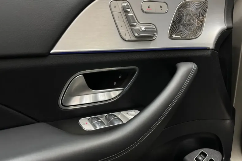 Mercedes-Benz GLE 350 (Clasa GLE) din 2021 cu 27.000 km - oferta MER191489 - foto 11