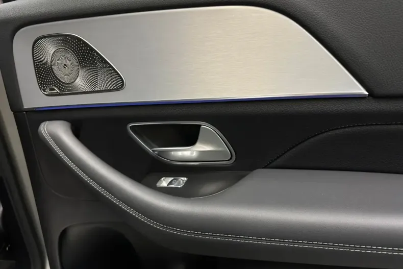 Mercedes-Benz GLE 350 (Clasa GLE) din 2021 cu 27.000 km - oferta MER191489 - foto 18