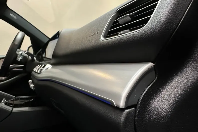 Mercedes-Benz GLE 350 (Clasa GLE) din 2021 cu 27.000 km - oferta MER191489 - foto 20