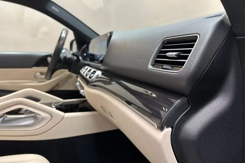 Mercedes-Benz GLE 350 (Clasa GLE) din 2022 cu 47.600 km - oferta MER191494 - foto 17