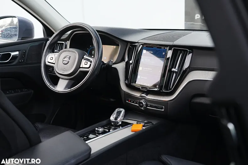 Volvo XC60 din 2022 cu 105.850 km - oferta VOL191496 - foto 27