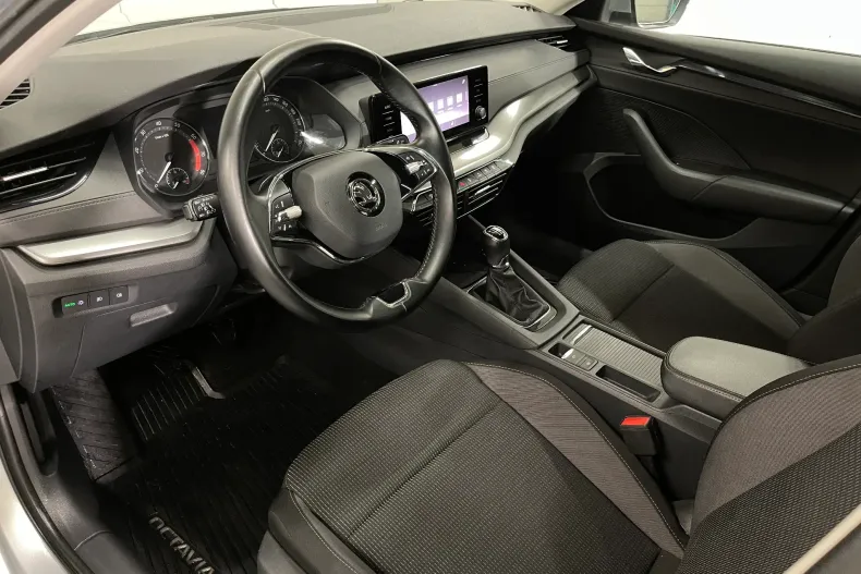 Skoda Octavia din 2021 cu 73.457 km - oferta SKO191504 - foto 5