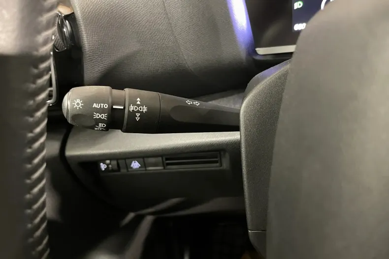 Citroën C4 din 2021 cu 116.000 km - oferta CIT191507 - foto 25