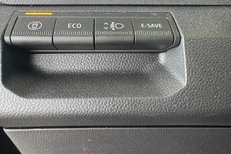 Dacia Bigster din 2025 cu 10.727 km - oferta DAC191706 - foto 12