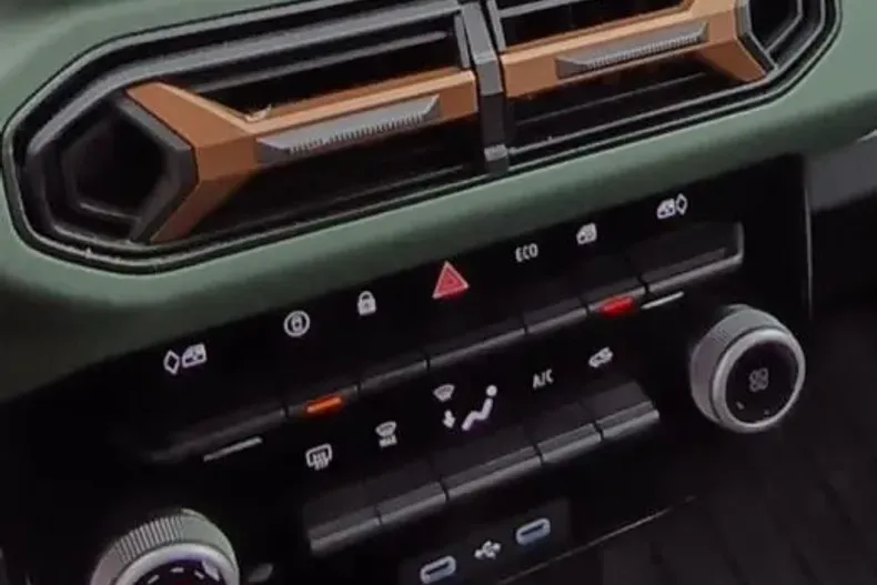 Dacia Spring din 2024 cu 10.597 km - oferta DAC191707 - foto 15