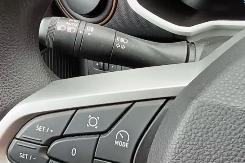 Dacia Spring din 2024 cu 10.597 km - oferta DAC191707 - foto 17