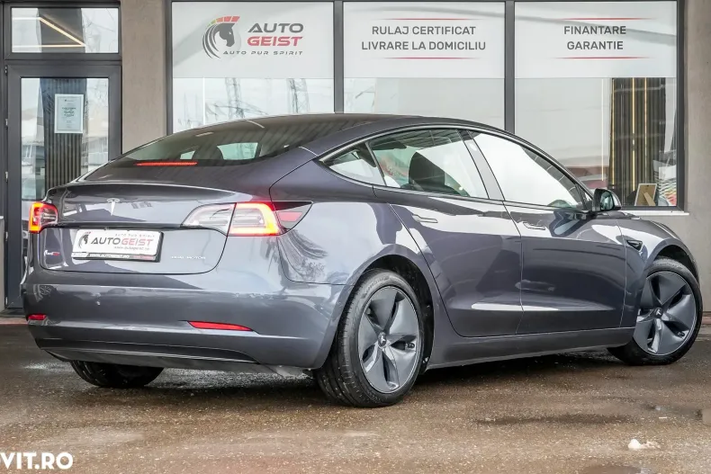 Tesla Model 3 din 2021 cu 127.000 km - oferta TES191708 - foto 6
