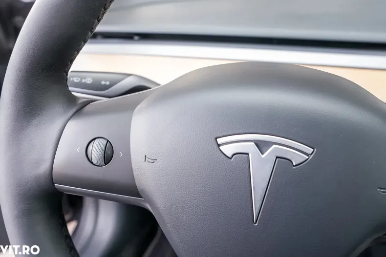 Tesla Model 3 din 2021 cu 127.000 km - oferta TES191708 - foto 24