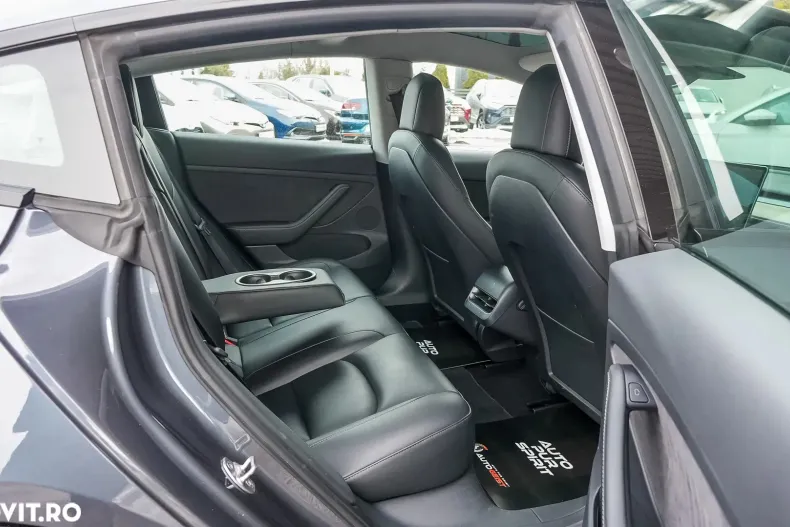 Tesla Model 3 din 2021 cu 127.000 km - oferta TES191708 - foto 33