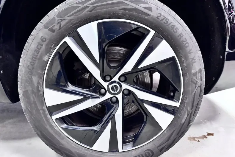 Volvo XC90 din 2022 cu 79.500 km - oferta VOL191713 - foto 9