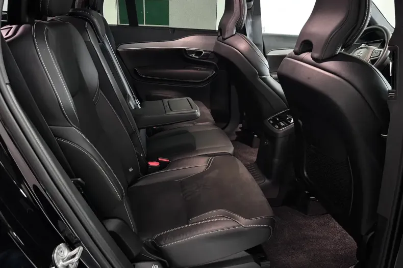 Volvo XC90 din 2022 cu 79.500 km - oferta VOL191713 - foto 26